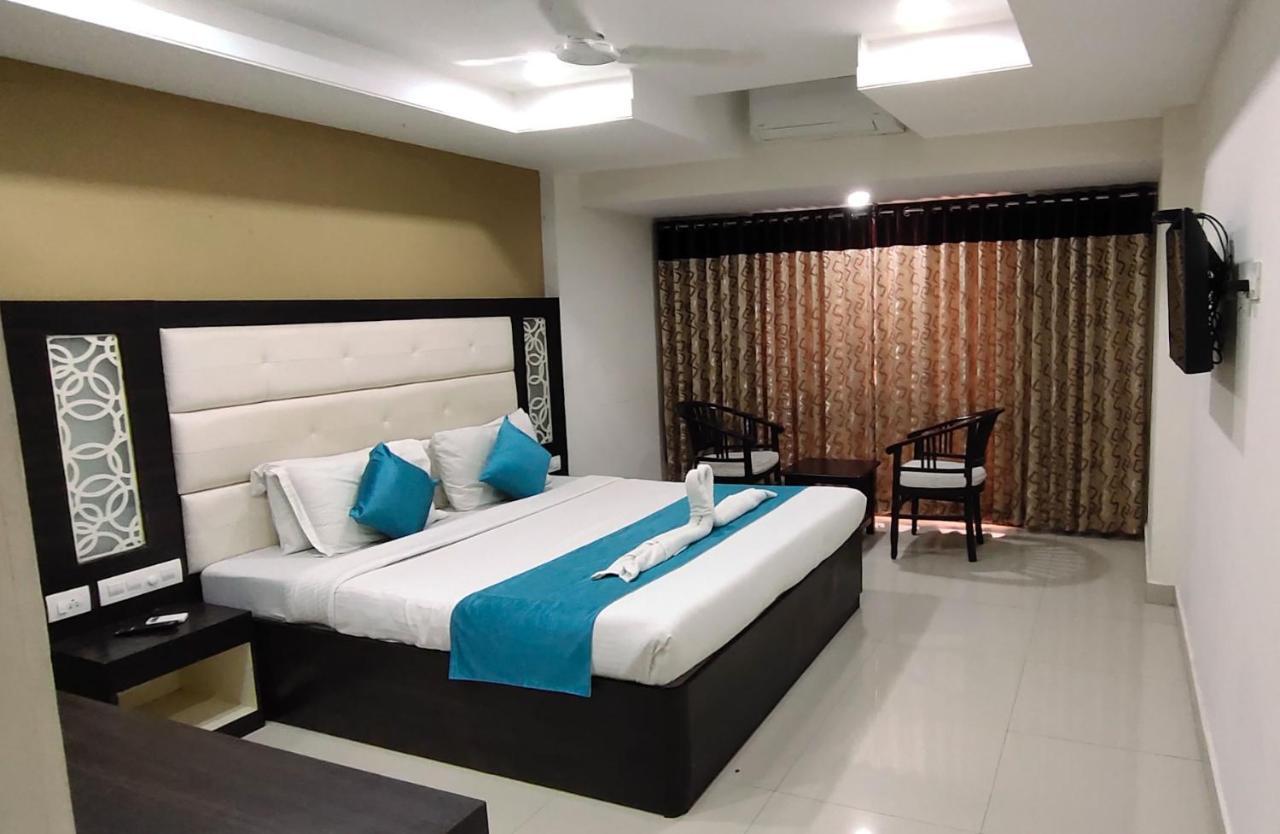 Sri Guru Inn By Omatra Coimbatore Exterior photo